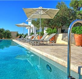 5 bedroom luxury villa with infinity pool, sea views and tennis court near Chania, sleeps 10